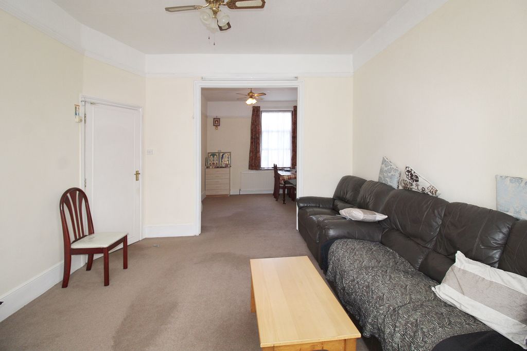 Property photo 3 of 12 Living Room (Front)