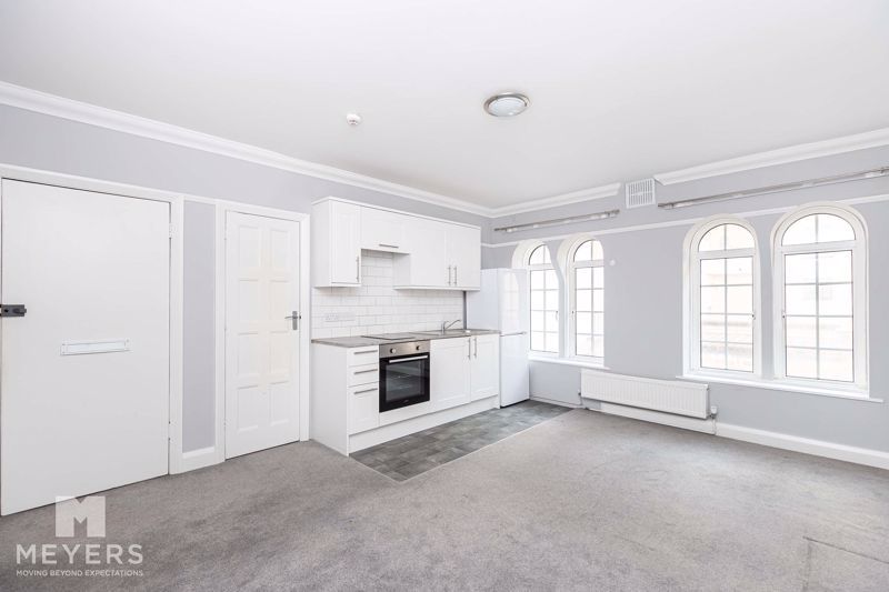 Property photo 2 of 7 Photo 5