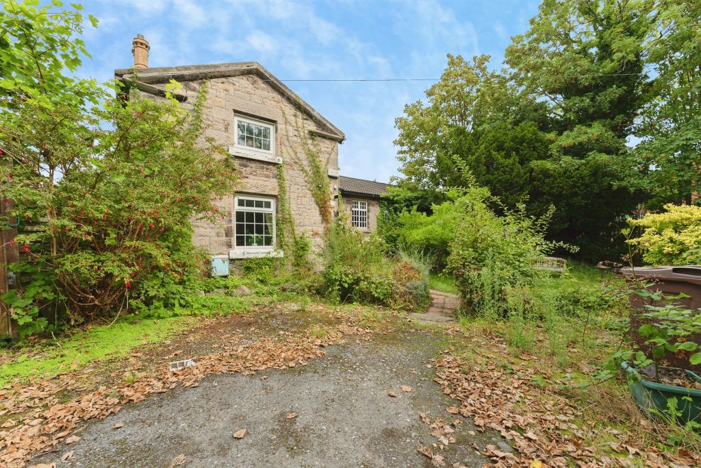 Property photo 1 of 29
