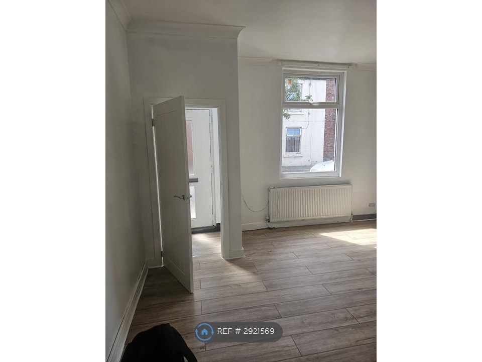 Property photo 1 of 31
