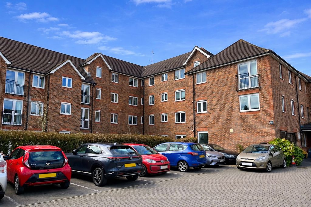 Property photo 2 of 12 Photograph