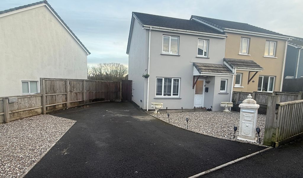 Property photo 1 of 9 Photograph