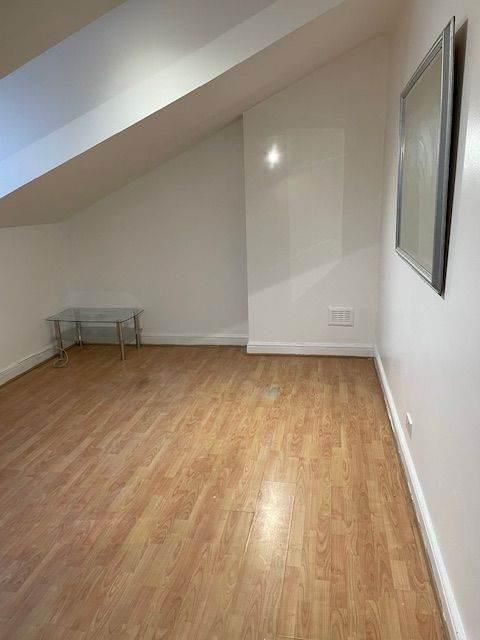 Property photo 3 of 13 Photo 3