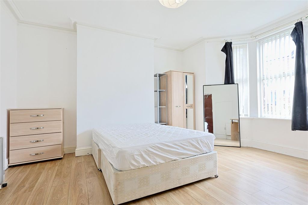 Property photo 1 of 13 4Dd58B50-De11-4E09-8Fd1-A7089C0D01Fb_1_201_A.Jpeg