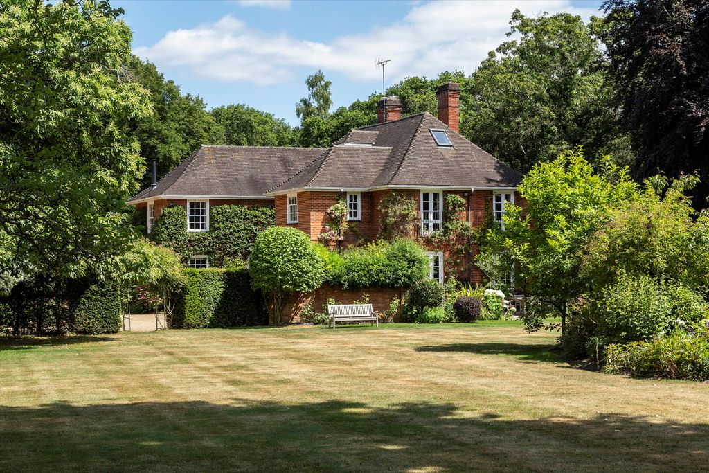 Property photo 1 of 20 Image