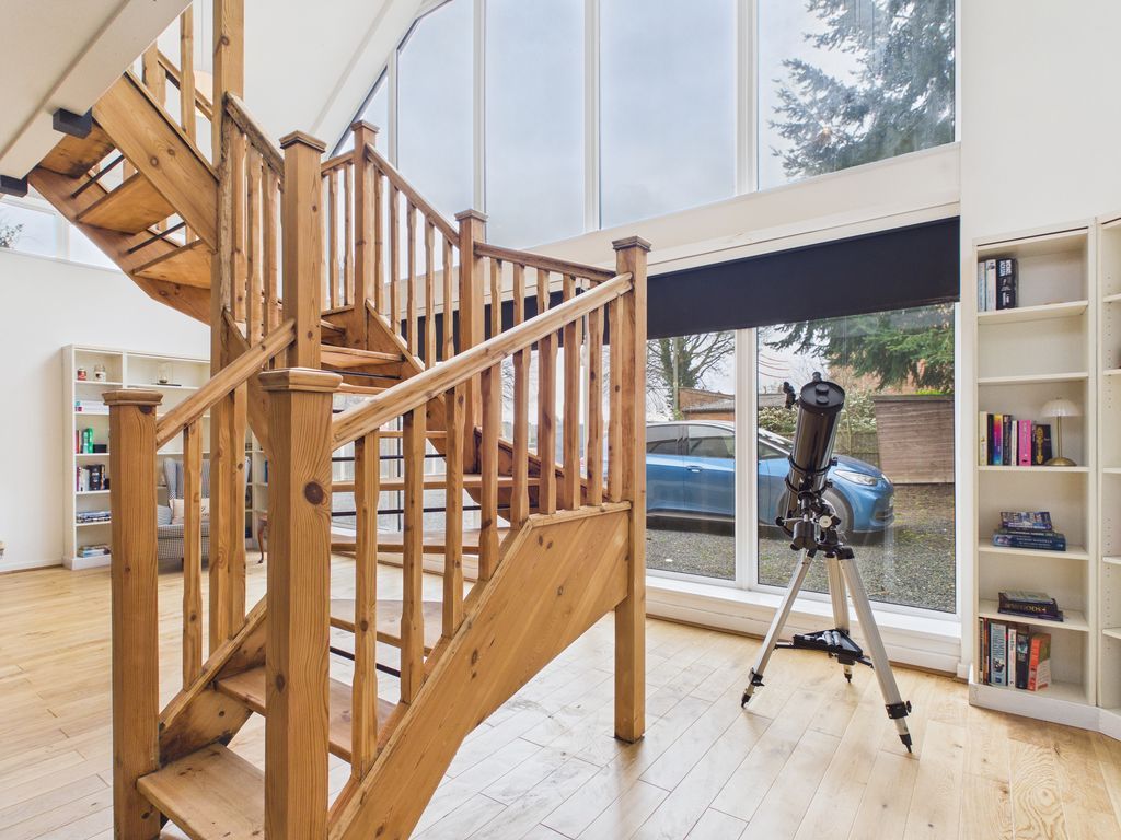 Property photo 3 of 30 Photo 2