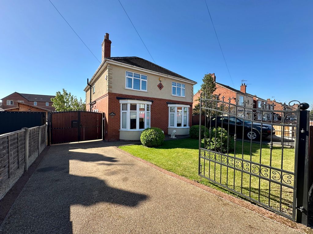 Property photo 1 of 41 Img_4487