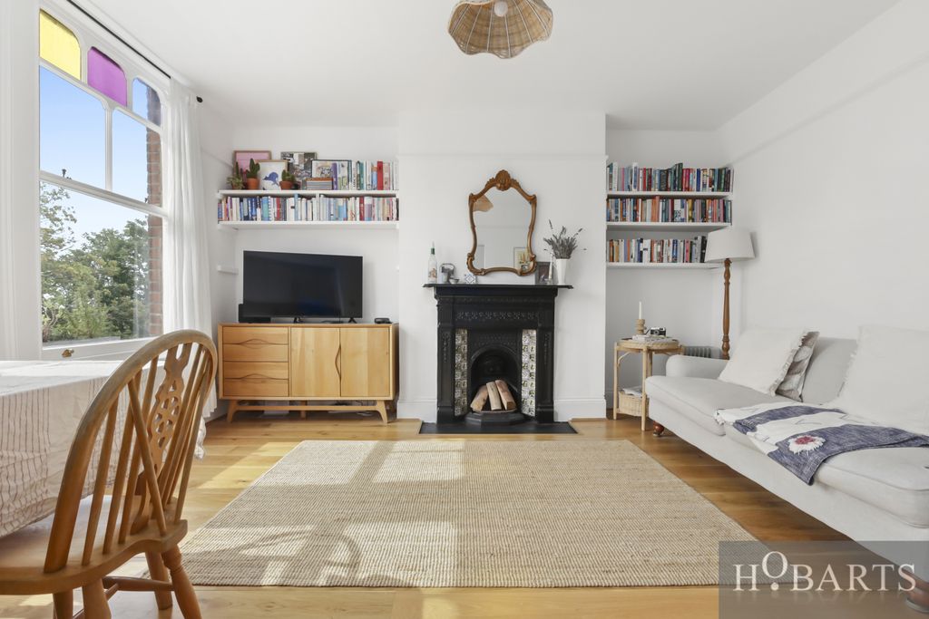 Property photo 3 of 14 Gallery