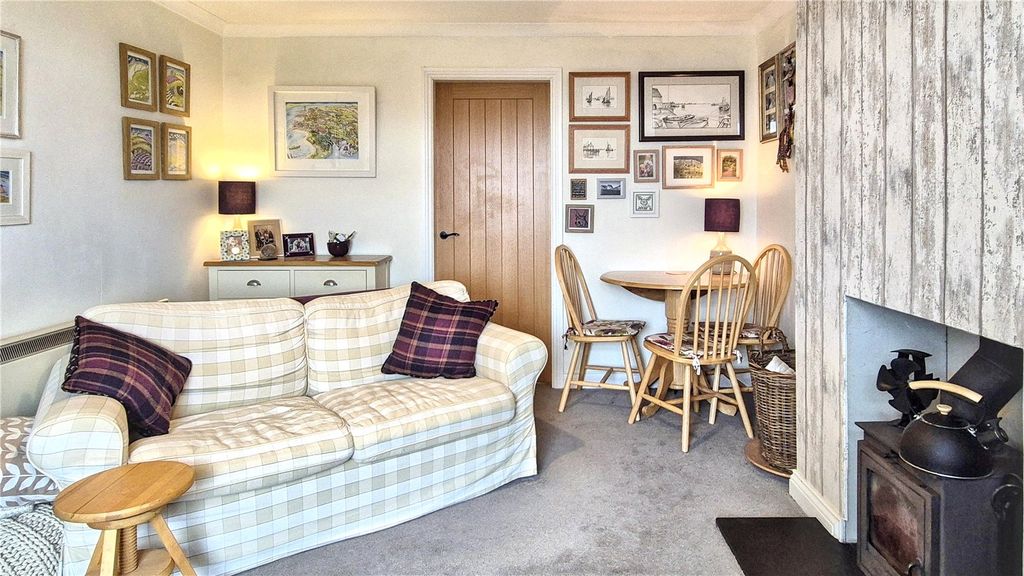 Property photo 2 of 27 Picture No. 26