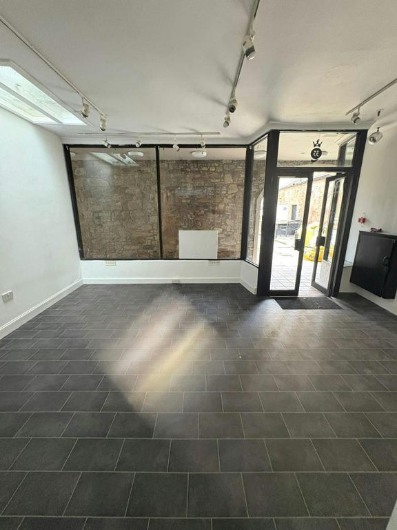 Property photo 2 of 18 Image 3