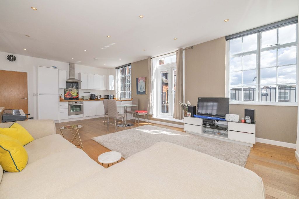 Property photo 2 of 10 Picture 2