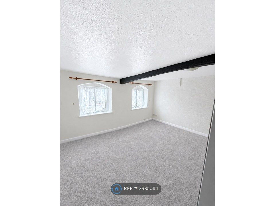 Property photo 3 of 3