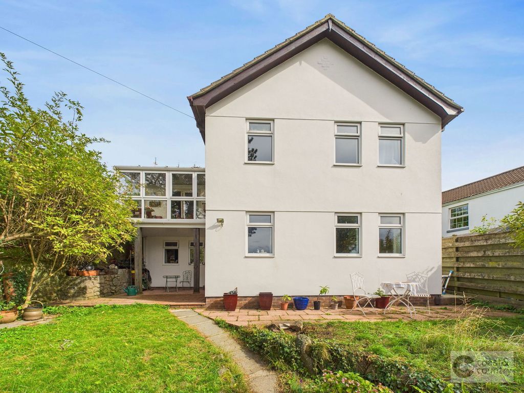 Property photo 1 of 30