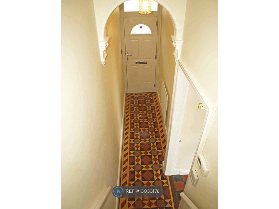 Property photo 2 of 15 Entrance Hallway
