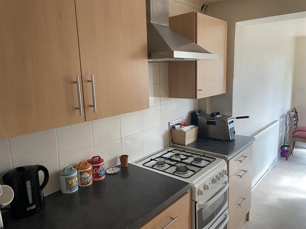 Property photo 2 of 10 Img_1724.Jpg