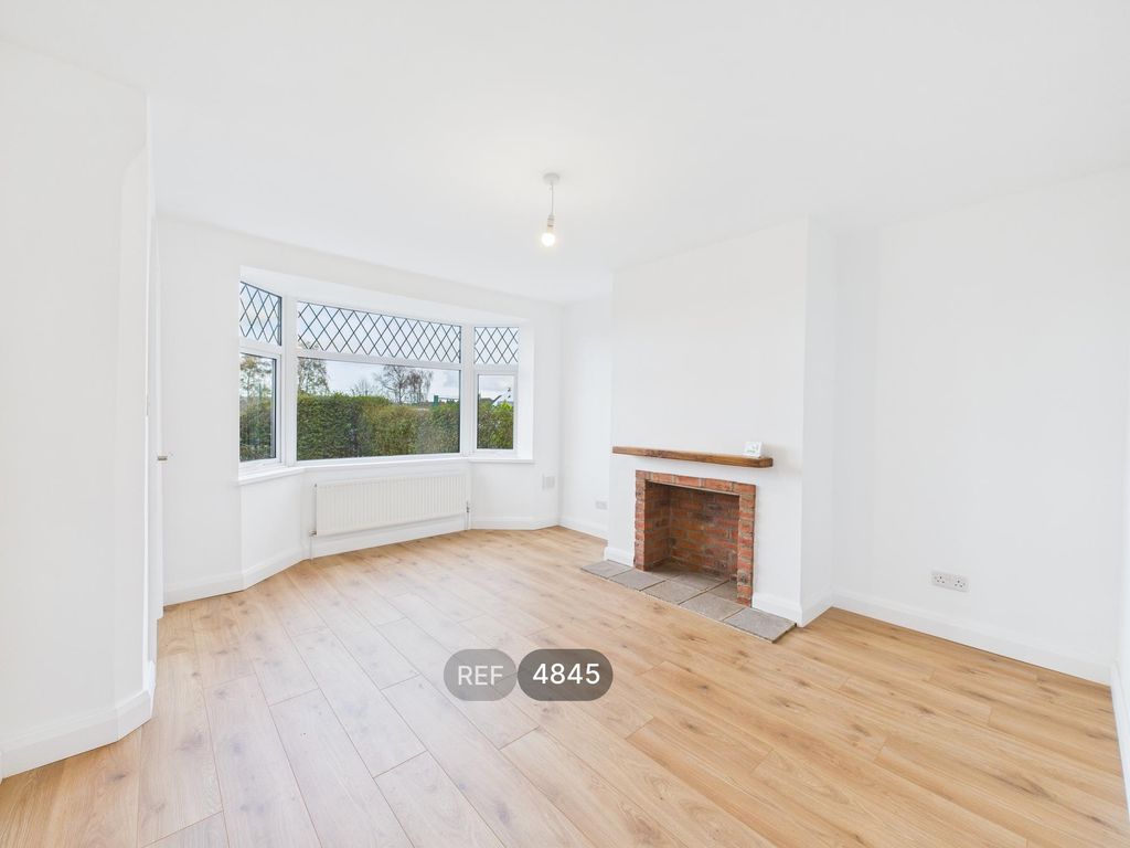 Property photo 2 of 12 Living Room