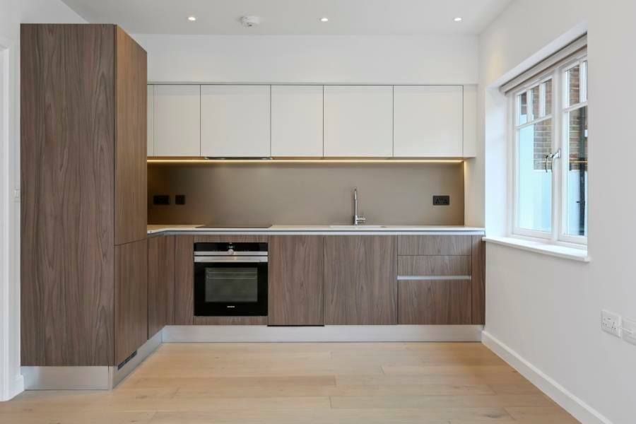 Property photo 2 of 9 Gallery