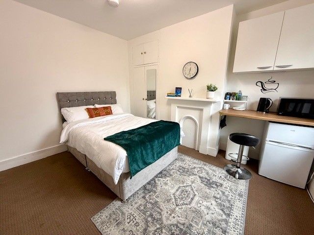 Property photo 2 of 6