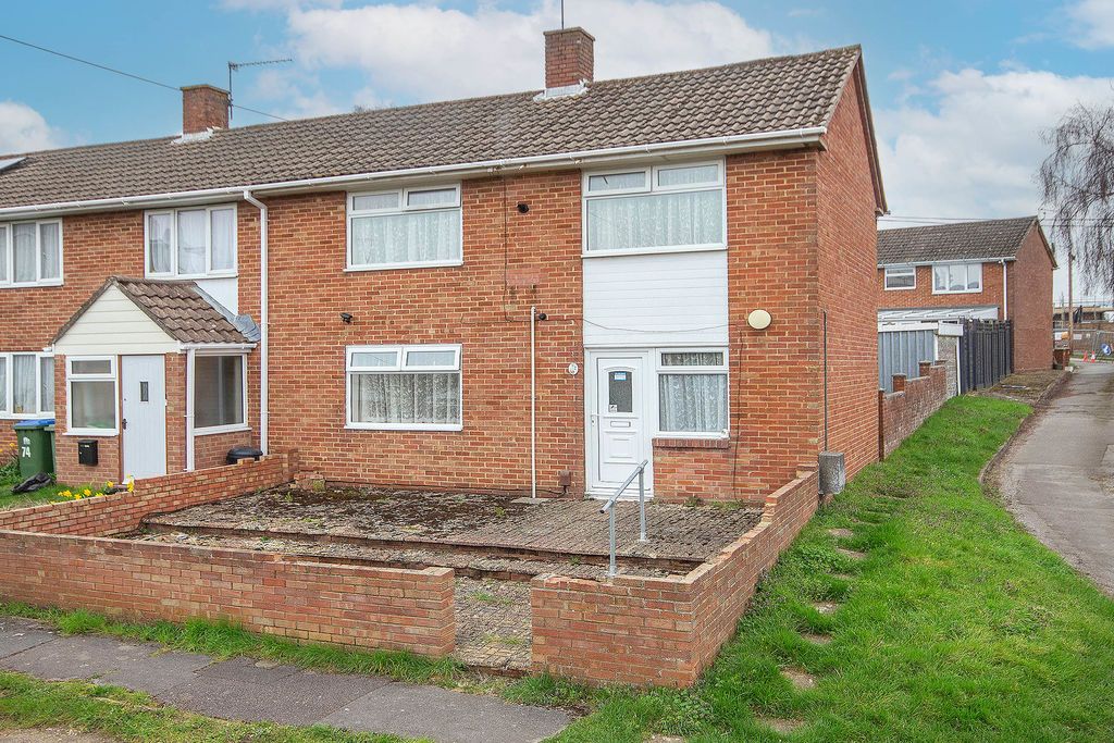 Property photo 1 of 15 External