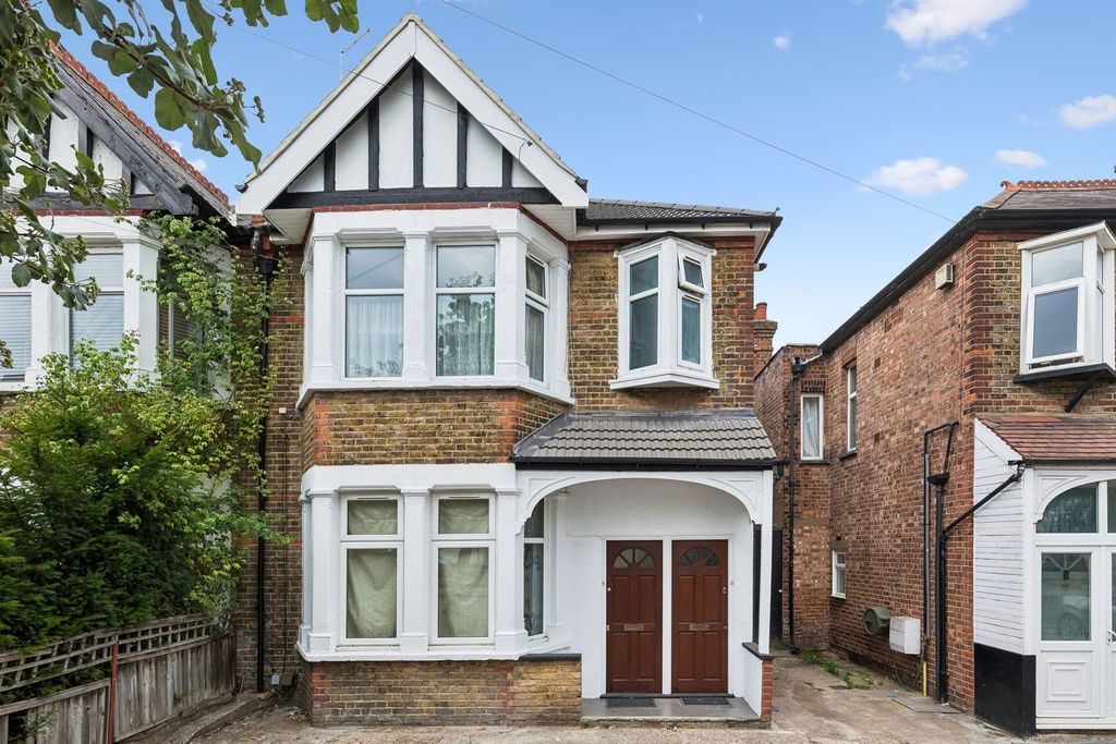 Property photo 1 of 14