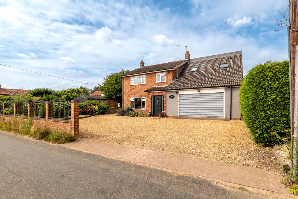 Property photo 1 of 34 2074493