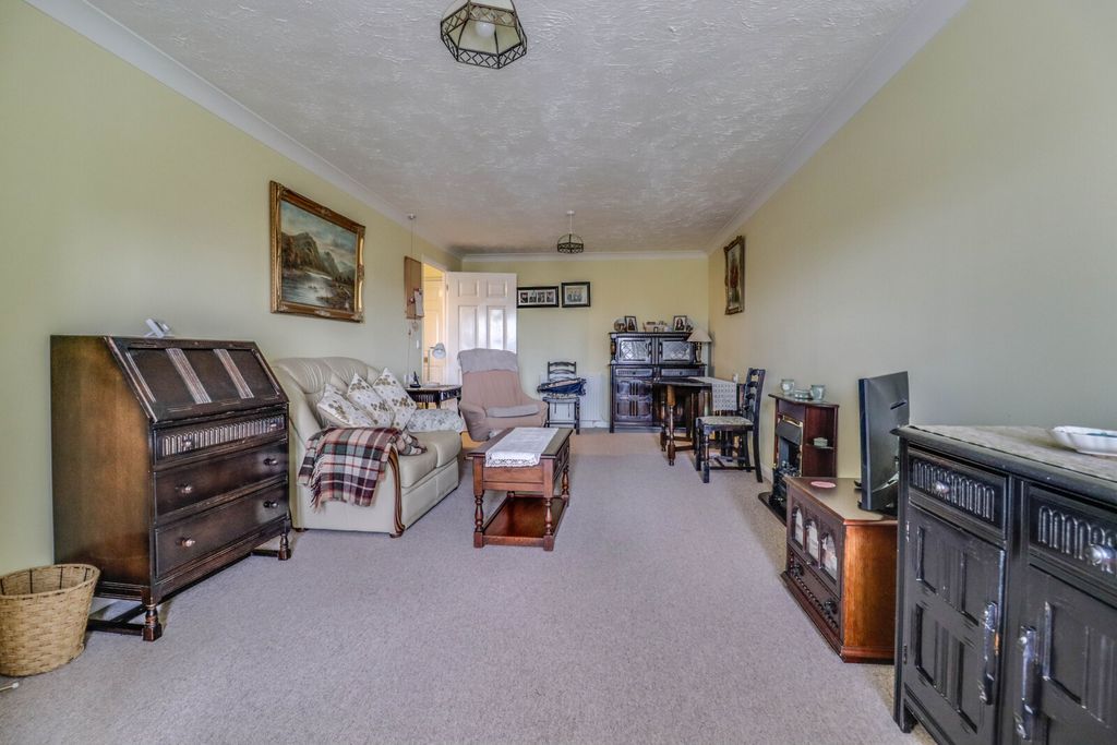 Property photo 3 of 14 Picture No. 06