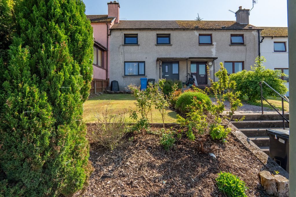 Property photo 1 of 27