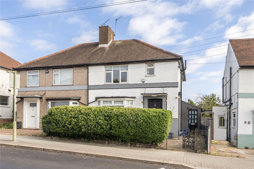 Property photo 1 of 19 Picture No. 03