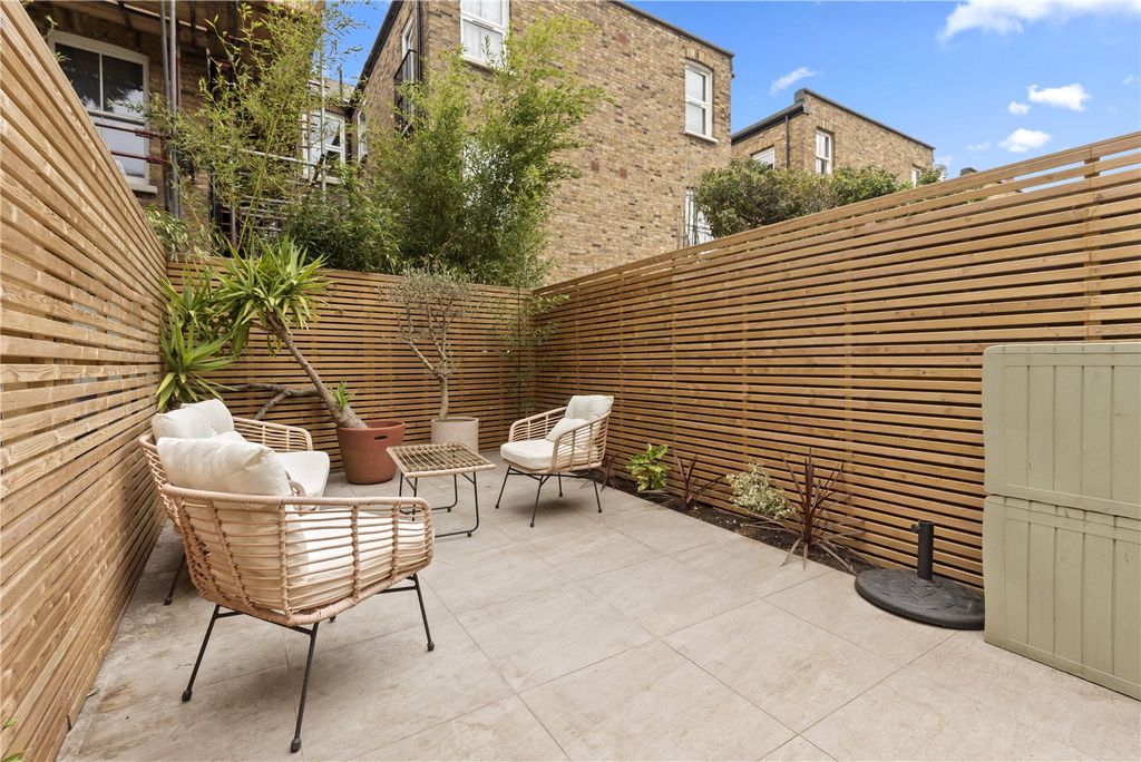 Property photo 3 of 13 Patio Garden
