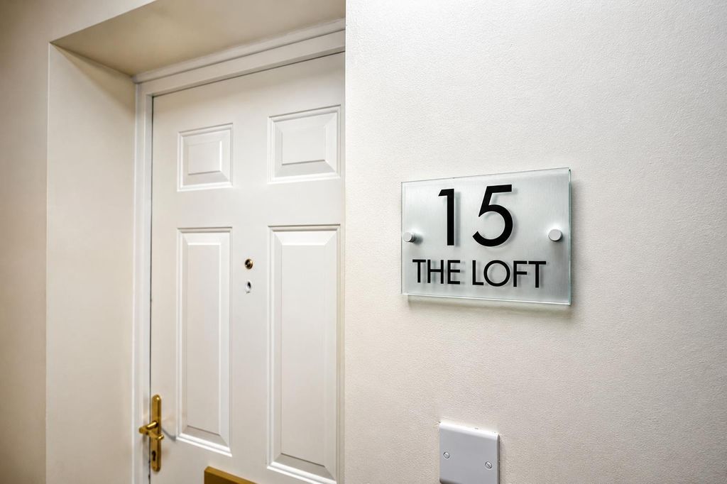 Property photo 2 of 13 F11.Png