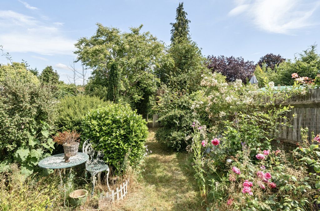 Property photo 3 of 22 1312695-20-685Ed2...
