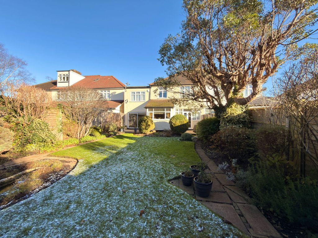 Property photo 3 of 22