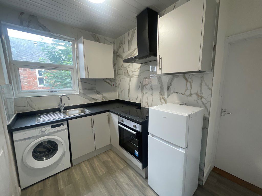 Property photo 1 of 4