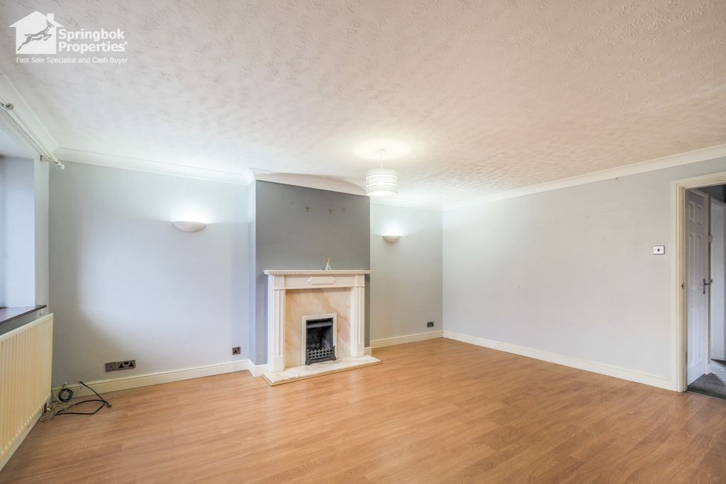 Property photo 3 of 18 Image 3