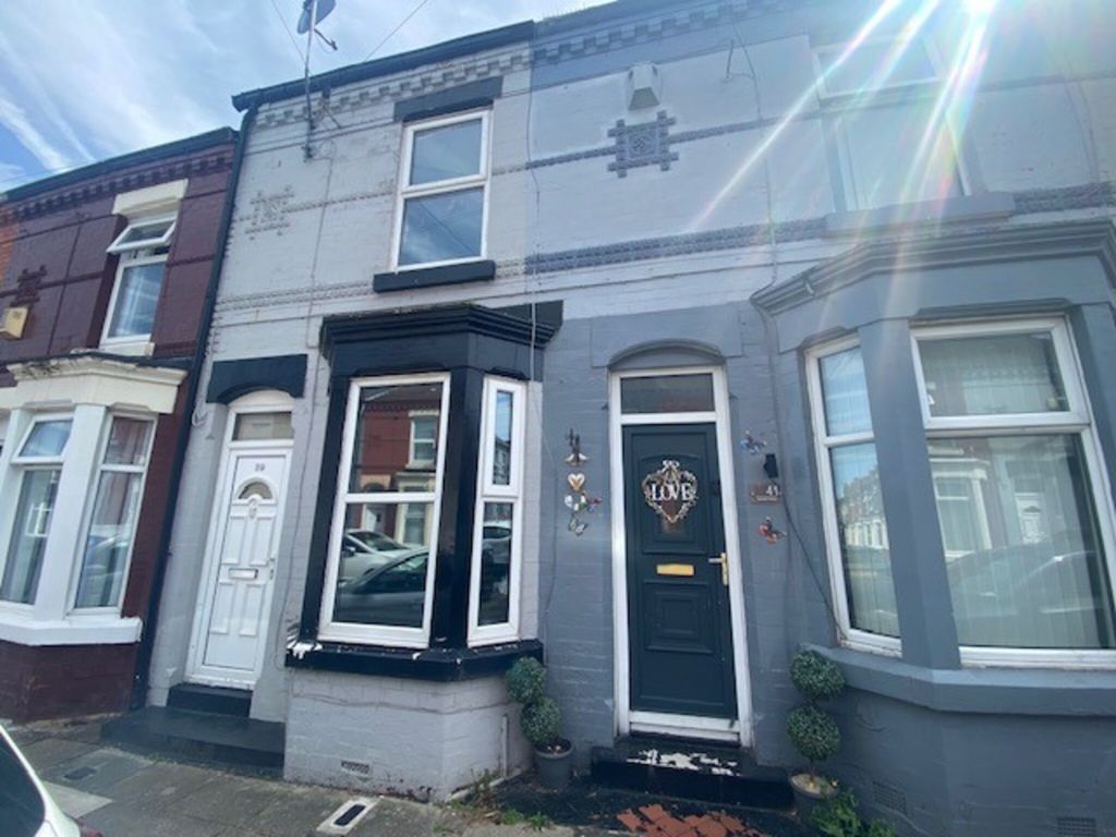 Property photo 1 of 3