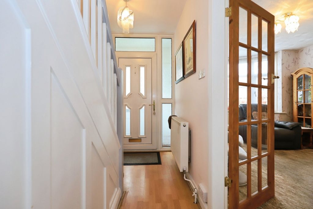 Property photo 2 of 20 Pbox-Img.Jpg