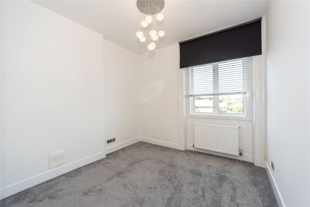 Property photo 3 of 10 Picture No. 30