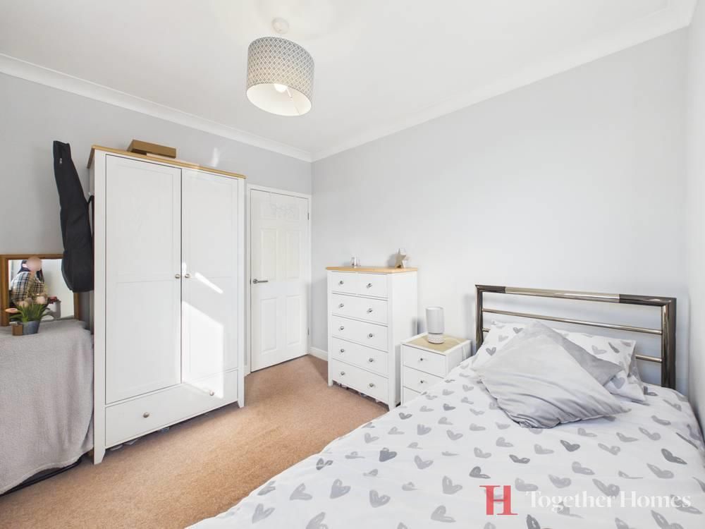 Additional image 21 of 4 bed semi-detached house for saleBlacksmiths Lane, Rainham RM13