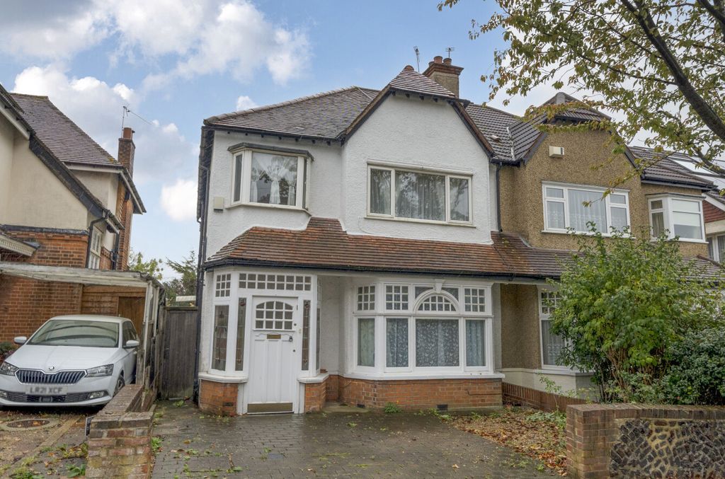 Property photo 2 of 20 1362198-1-68Dfe68...