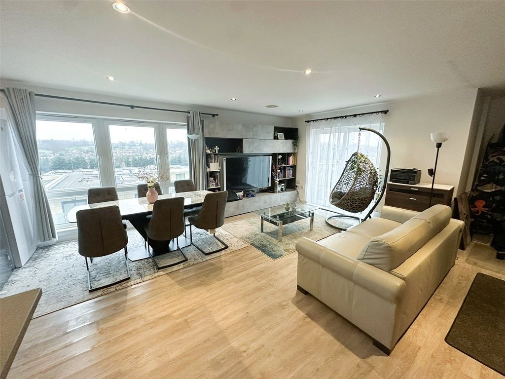 Property photo 3 of 27 Picture No. 91