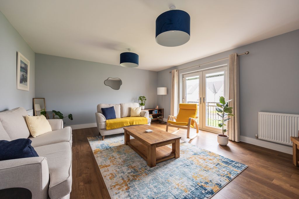 Property photo 2 of 19 Property Image 2