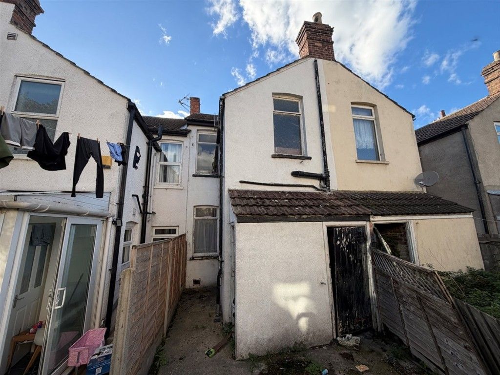 Property photo 3 of 4