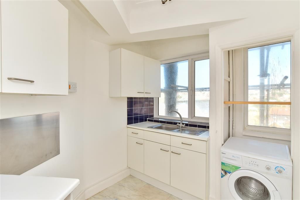 Property photo 1 of 12 Kitchen