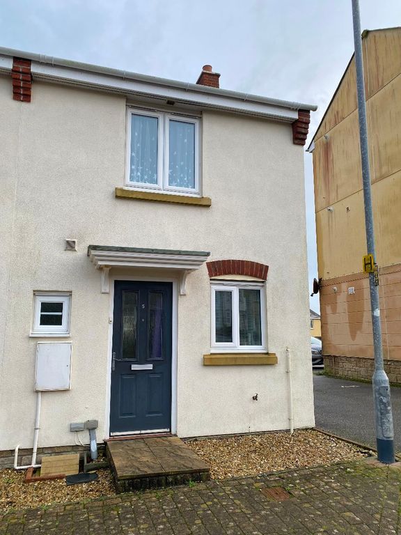 Property photo 1 of 1