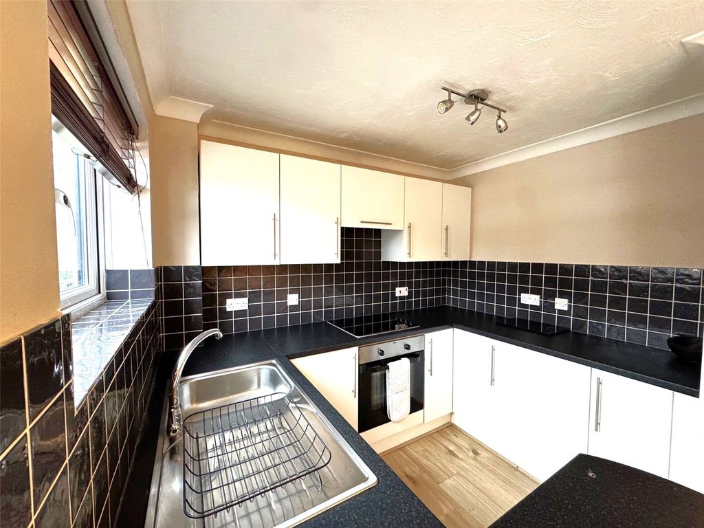 Property photo 3 of 7 Picture No. 02