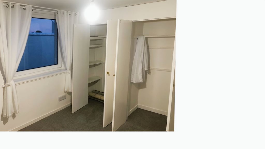 Property photo 3 of 5 Cad28c35-Bedroom 203