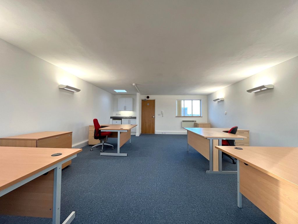 Property photo 3 of 5 Gallery