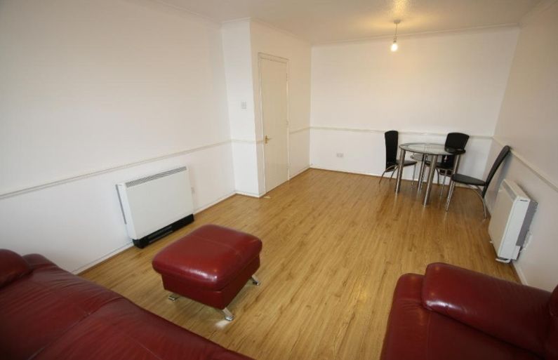 Property photo 3 of 7