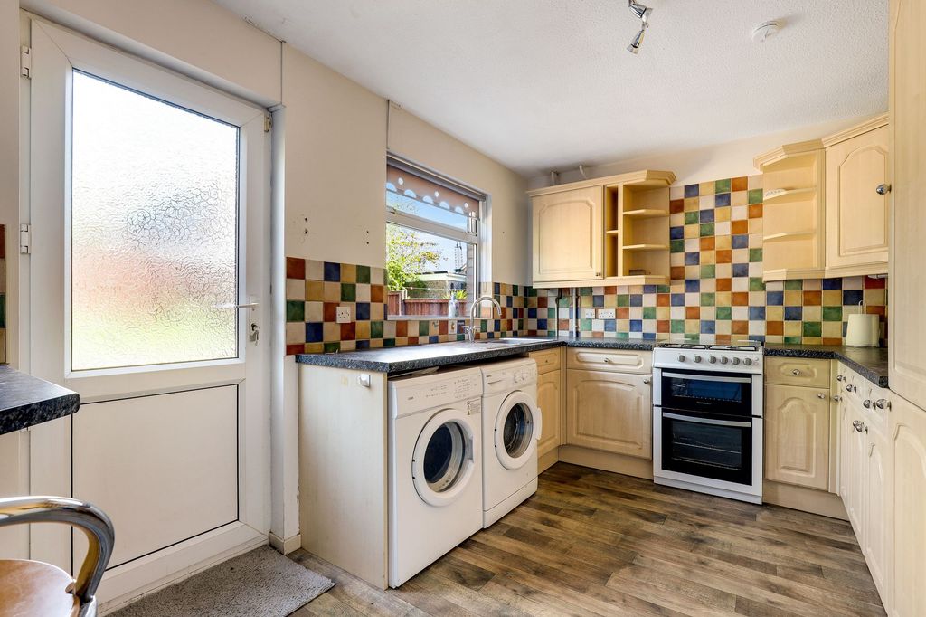 Property photo 3 of 16