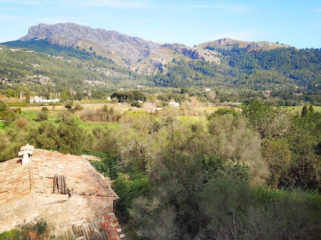 Property photo 3 of 20 Aerial (3)